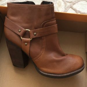 Korks Farah ankle boots
